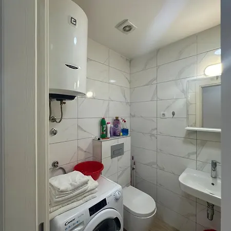 Modern 2br - Smart Tv And Wifi Apartmán Podgorica